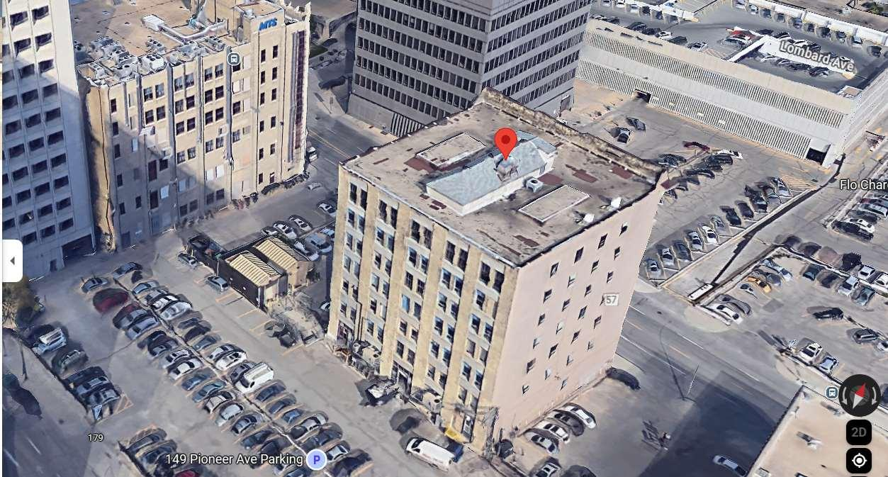 138 Portage Ave E