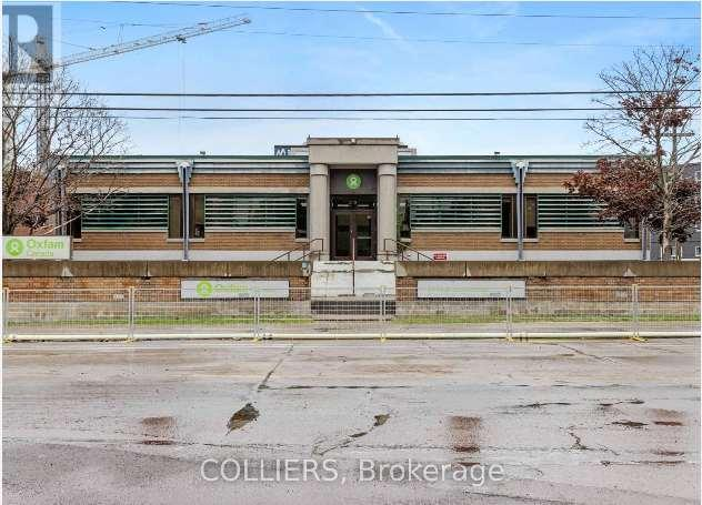 39 McArthur Ave.